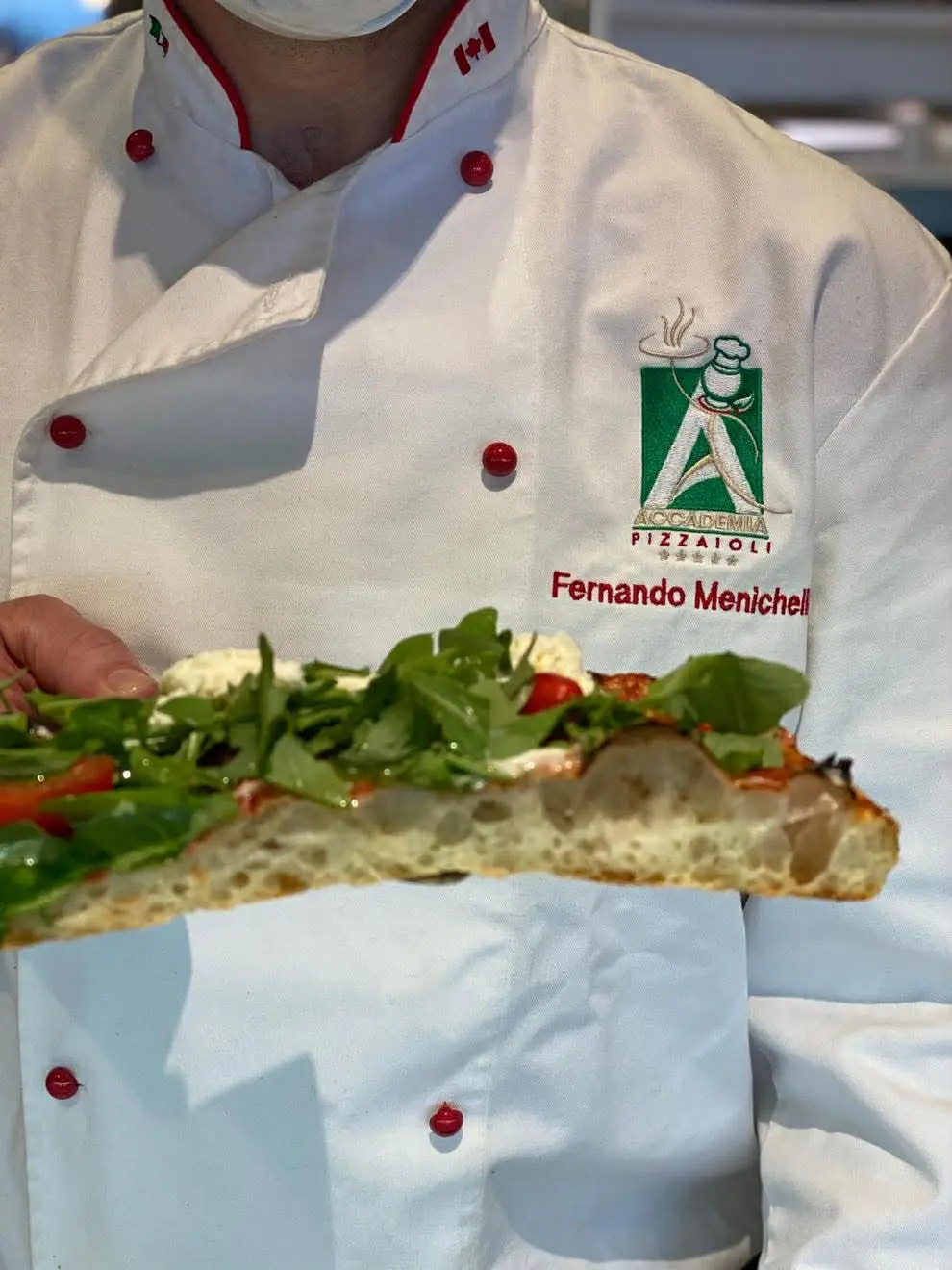 Fernando Menichelli, pizzaiolo — Taglio di Roma, Laval QC